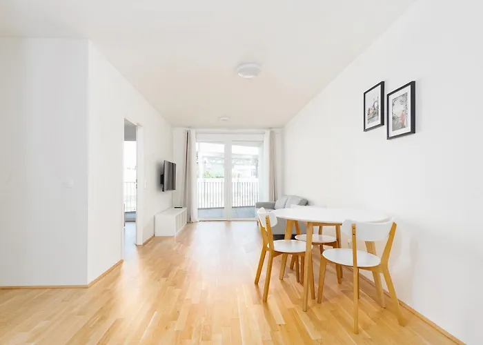 Апартаменти Whats-app Self-check-in - 1br Apartment, Near Airport,15 Min To Center
