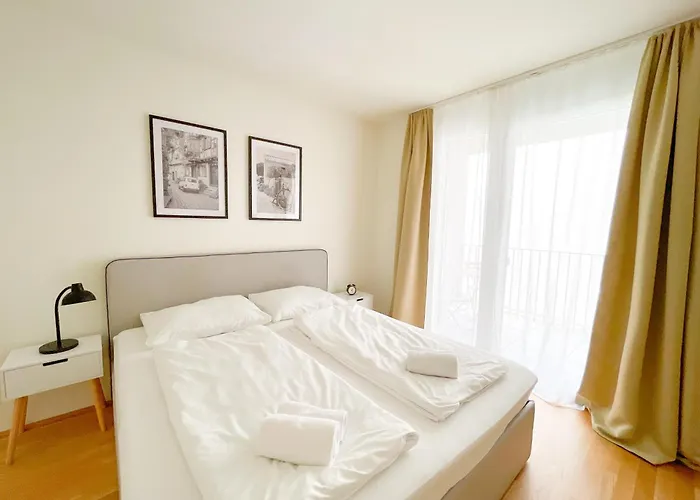 Апартаменти Whats-app Self-check-in - 1br Apartment, Near Airport,15 Min To Center