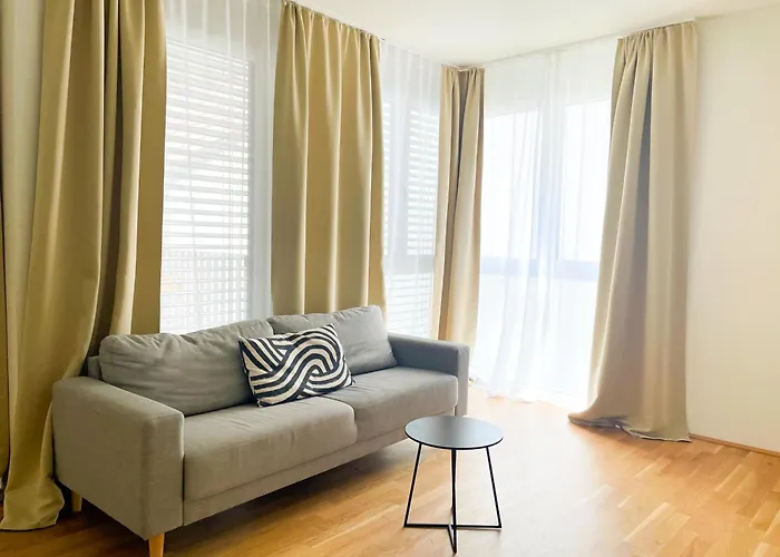 Апартаменти Whats-app Self-check-in - 1br Apartment, Near Airport,15 Min To Center *