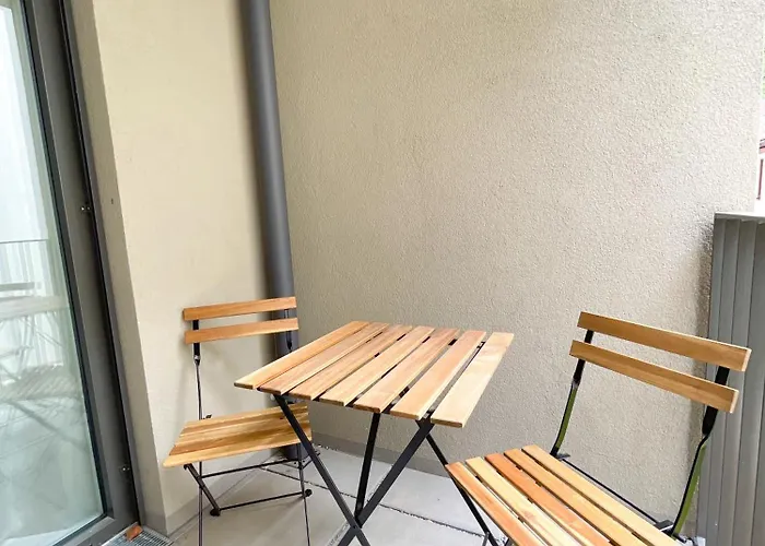 Апартаменти Whats-app Self-check-in - 1br Apartment, Near Airport,15 Min To Center Відень